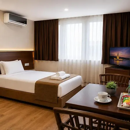 Otel Real Life 3*