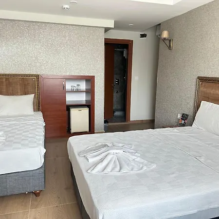 Real Life 3* Stambuł