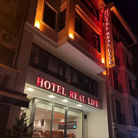 Real Life 2* Istanbul