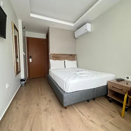 Real Life Hotel