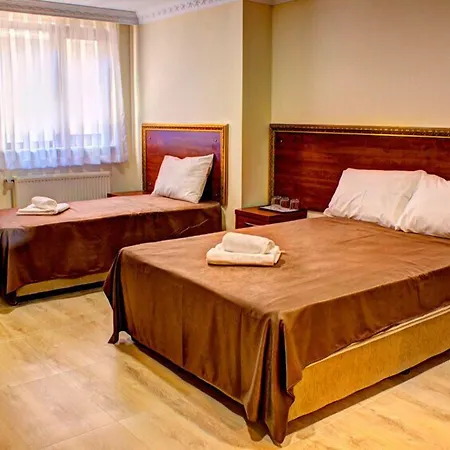 Hotel Real Life 3*