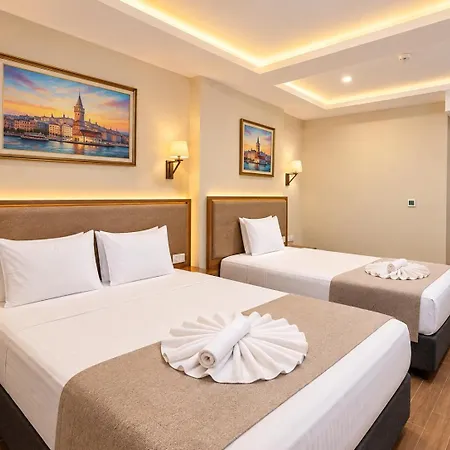 Real Life Hotel 3*