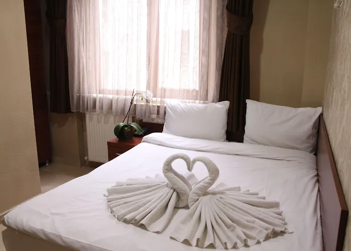 Real Life 3* Istambul