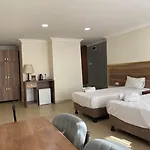 ريال لايف فندق 3*